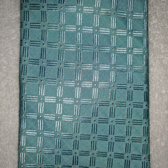 Nicole Miller tie - Picture 2 of 4